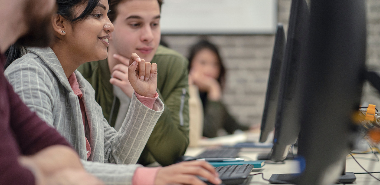 Illustration pour l'article de blog : comment lutter contre la fracture numérique